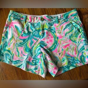 Lilly Pulitzer Callahan knit shorts — One in a Melon print — size 6